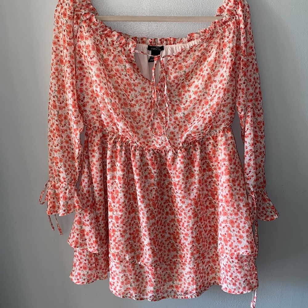 Floral Off The Shoulder Dress. Size L - Picture 3 of 5